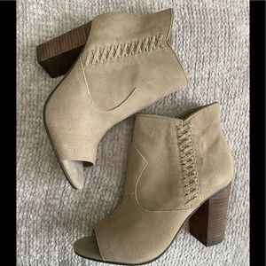 NWOT:  NineWest open toe bootie